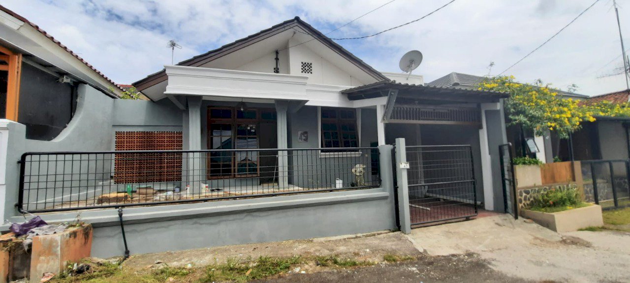 Dijual Cepat Rumah Murah Siap Huni baru Direnovasi Daerah Cilegon, Banten