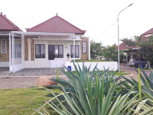 Rumah baru Griya Kandri Indah Semarang konsep bali minimalis