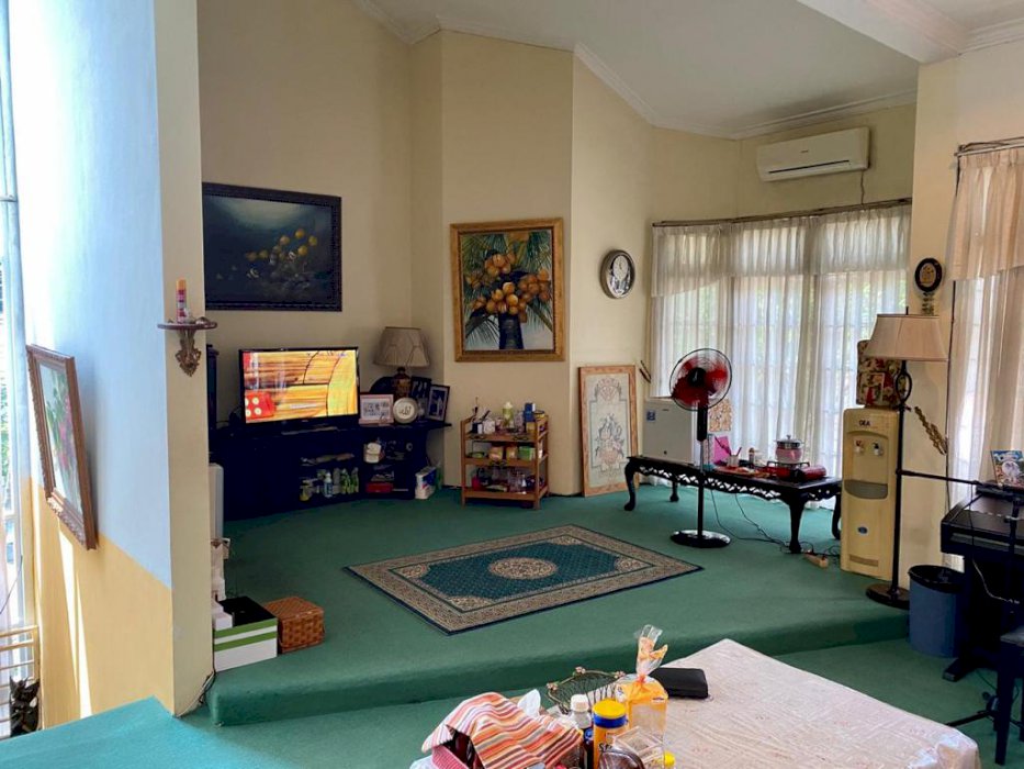 Rumah Cantik Sangat Murah di Pejaten Jakarta Selatan Furnished Siap