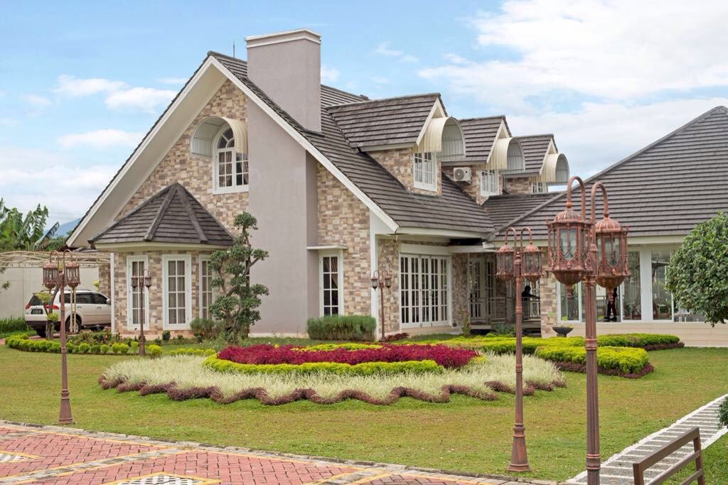 DIJUAL CEPAT VILLA MEWAH BONUS KUDA DENGAN FASILITAS LENGKAP