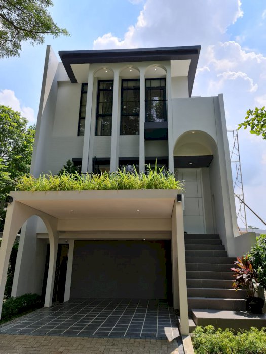 Hunian Bagus Aether 3 Lantai Premium di BSD City