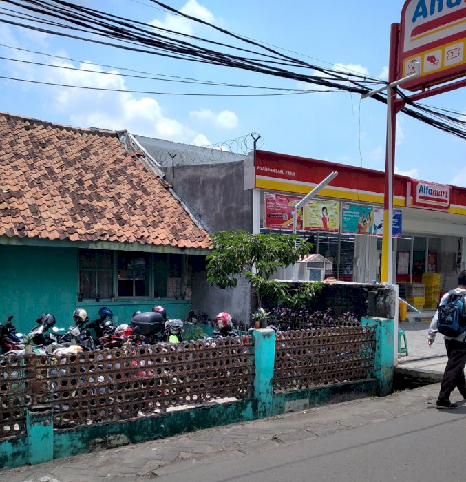 Dijual rumah di Jl. Pisangan Baru, Jatinegara, Jakarta Timur