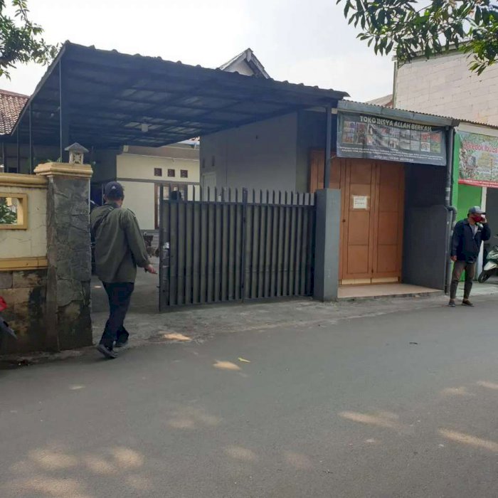 Rumah plus kios Hamka Larangan kota Tangerang