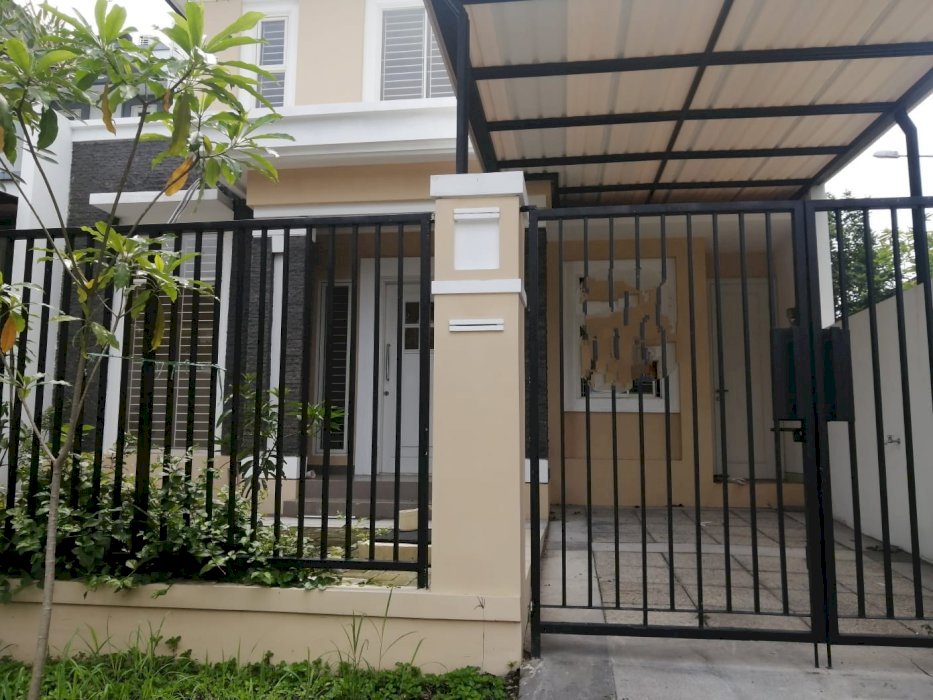 Rumah Siap Huni 2 Lantai Alam Gaalxy Surabaya