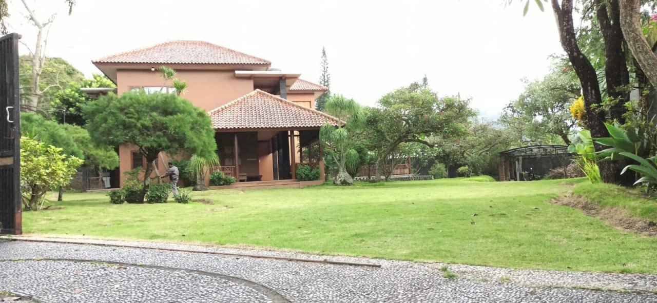 Villa Di Batu Malang