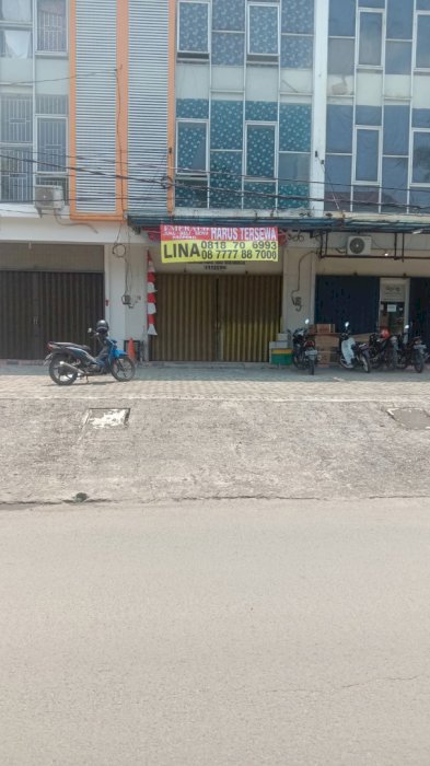 Disewa Ruko Taman Surya 5 Pegadungan kalideres