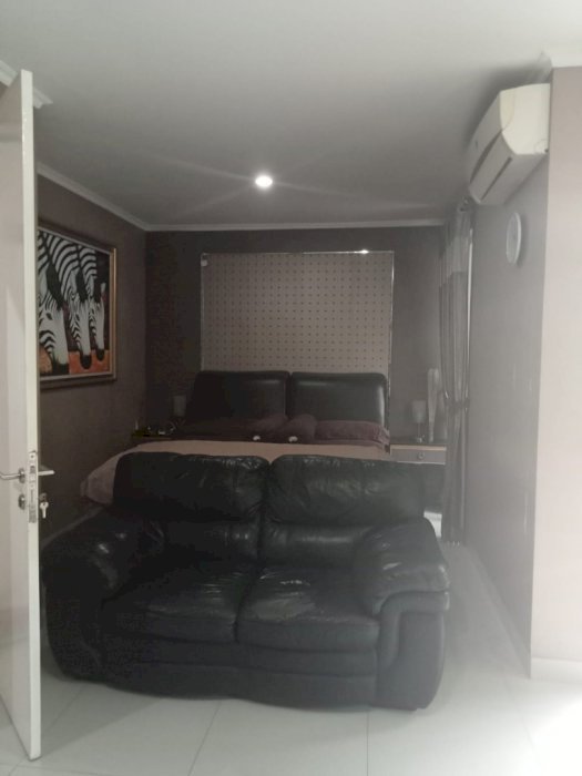 Dijual Cepat Rumah Greencout