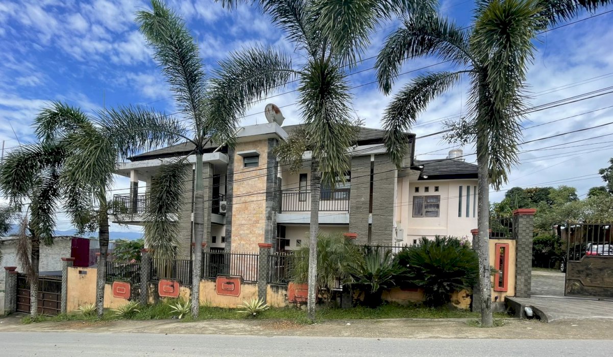Jual 3 Rumah 1 Harga