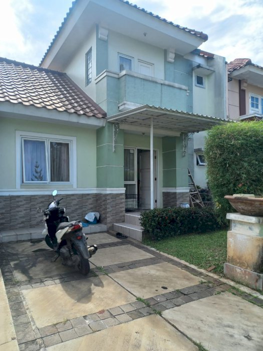 Rumah siap huni di Telaga Golf Sawangan Depok