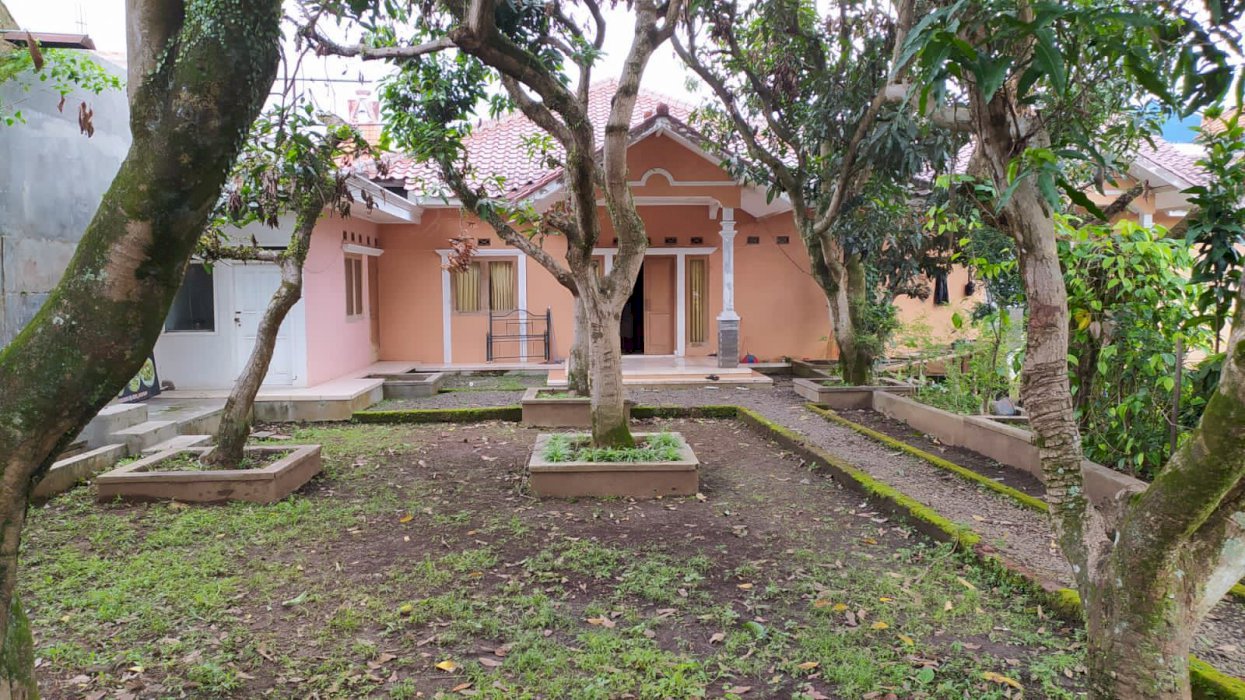 Dijual Cepat Tanah Beserta Bangunan Di Daerah Kabupaten Soreang, Bandung