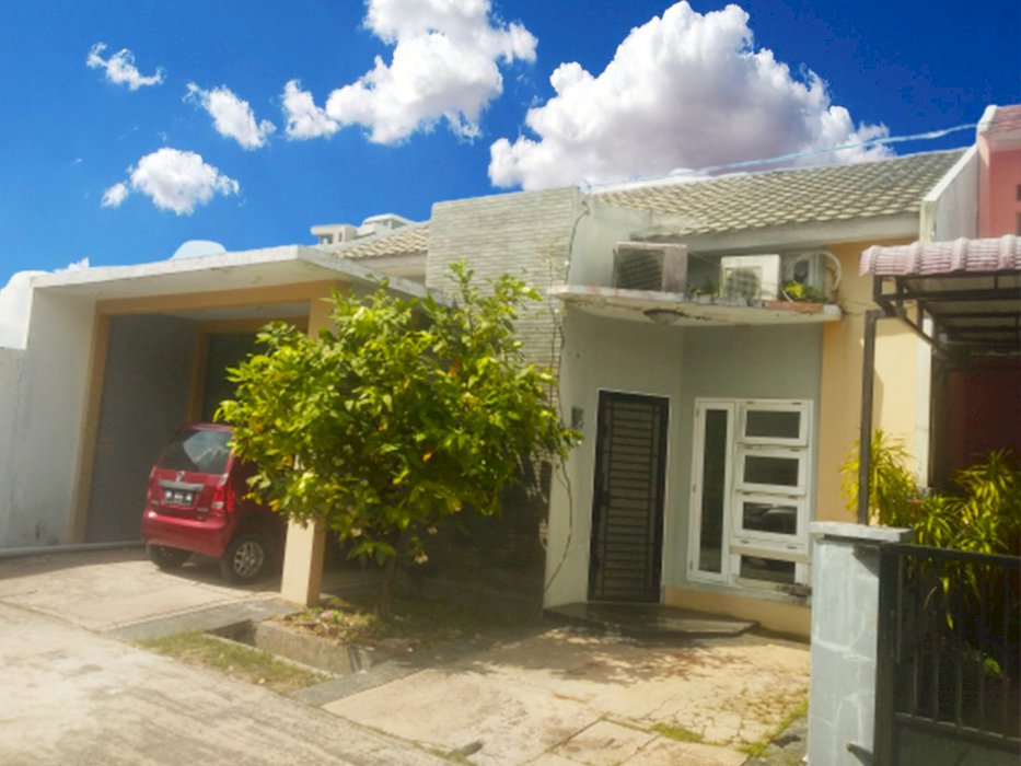 DIJUAL PERUMAHAN SIAP HUNI SANGAT STRATEGIS JL.SUDIRMAN  PEKANBARU