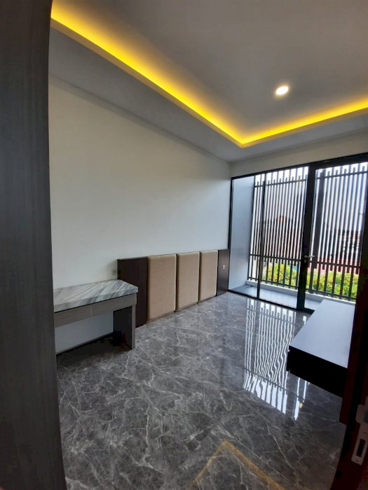 Rumah baru dijual, jl. Permata Buana