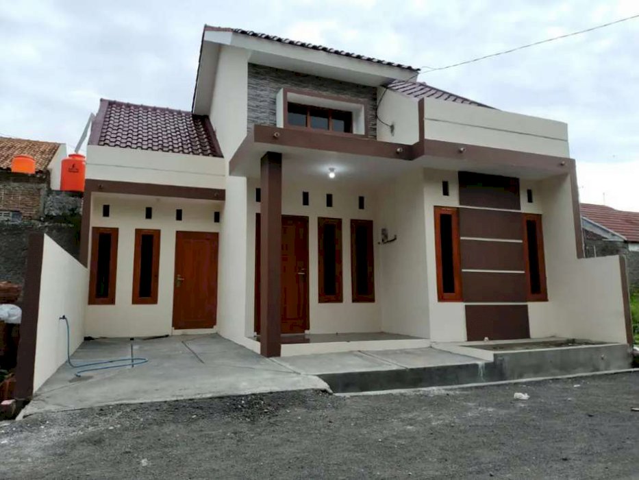 Rumah dijual solo blulukan baturan colomadu alana fajar indah 475jt