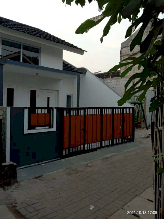 Minimalis bates paninggilan ciledug