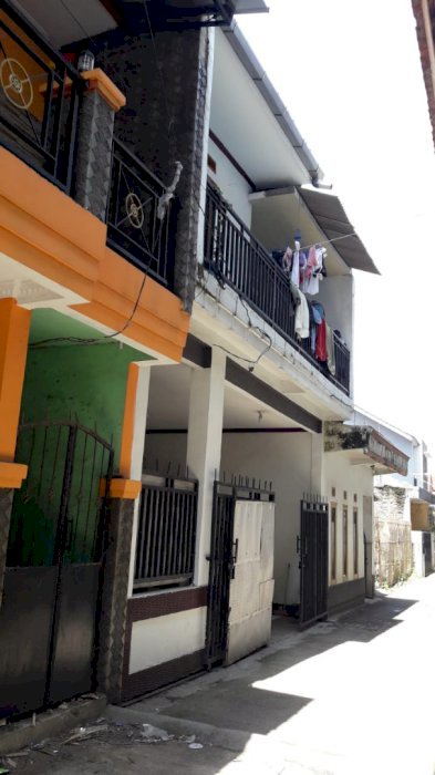 Dijual Rumah Cantik Cocok Untuk Keluarga Besar di Kopo Sayati