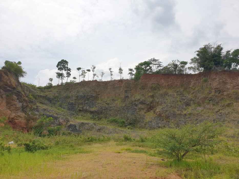 Dijual Sebidang tanah Luas 323 Tumbak (4.609m2) dengan harga Rp.4.700.000.- / tumbak