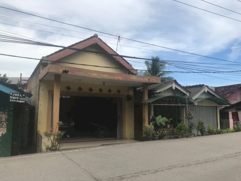 Dijual cepat rumah cocok untuk bisnis