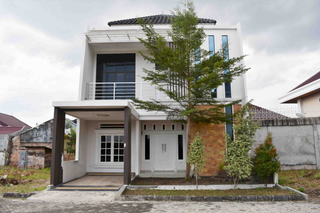 RUMAH ROYAL AFISTA SUKAJADITYPE 143/140 JL.TIUNG AREA SUKAJADI