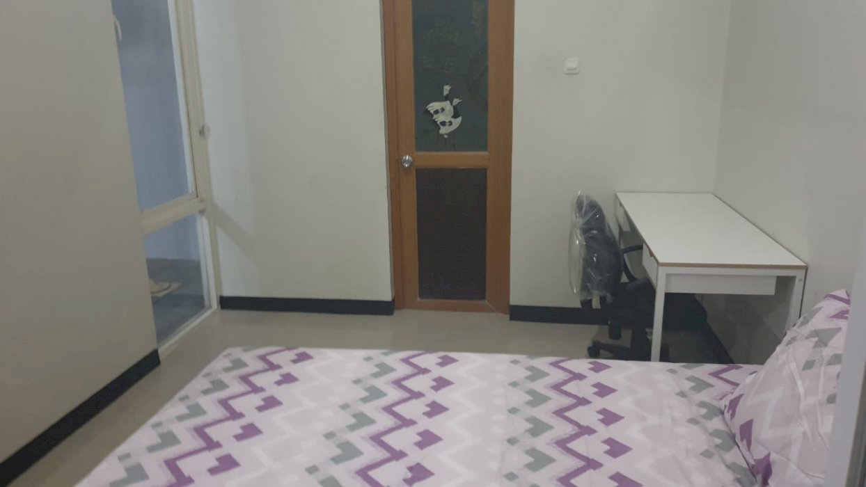 1198. Dijual rumah murah di Taman Puspa Raya Citraland Surabaya Barat