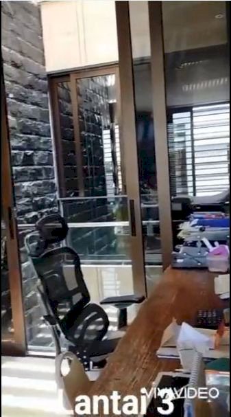 Rumah Villa di kota Surabaya