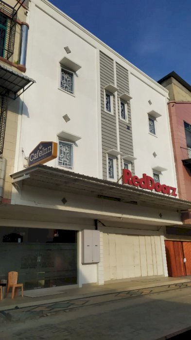 DIJUAL FOR SALE HOME STAY + CAFE DI JL.NANGKA PUSAT KOTA PEKANBARU