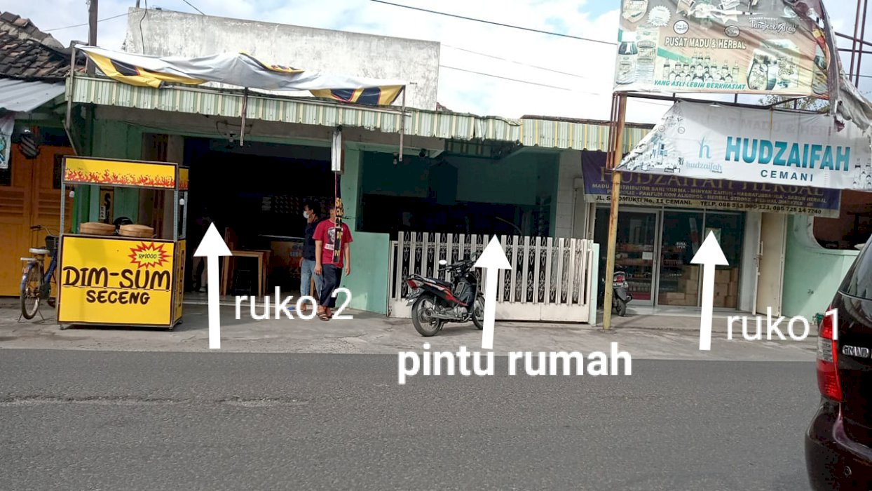 Jual rumah tengah kota plus toko