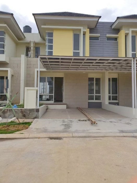 Rumah Brand New 2Lantai Luas 7x18 Type 2KT Cluster Adara HI Harapan Indah Bekasi Jawa Barat