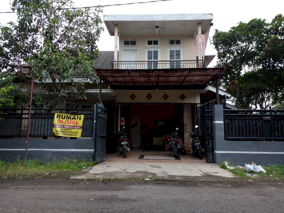 JUAL CEPAT RUMAH MEWAH LUAS DAN NYAMAN COCOK UNTUK VILLA, RUMAH PRIBADI MAUPUN USAHA