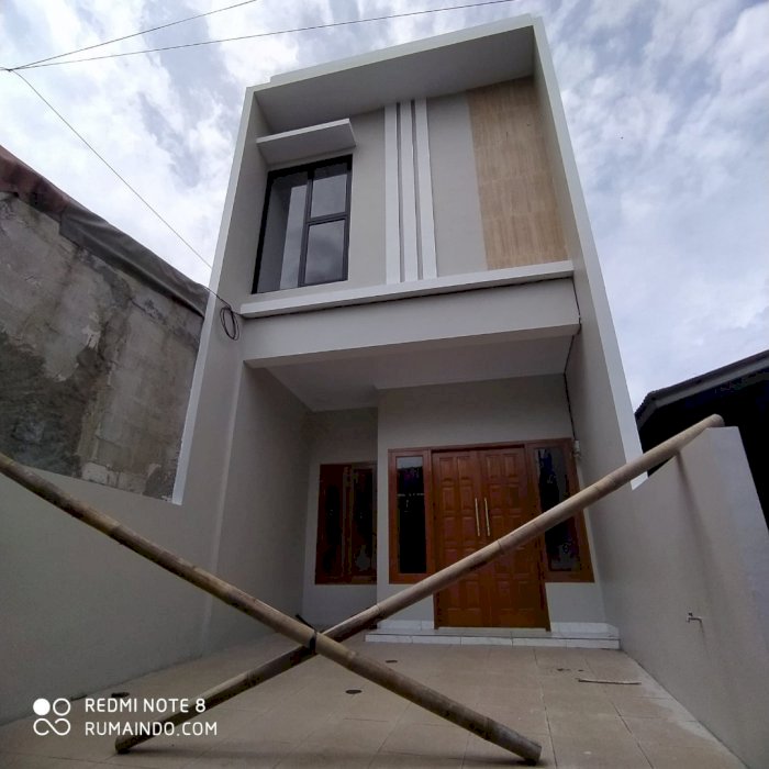 Dijual Rumah Non Cluster di Cipedak Jagakarsa Jakarta Selatan