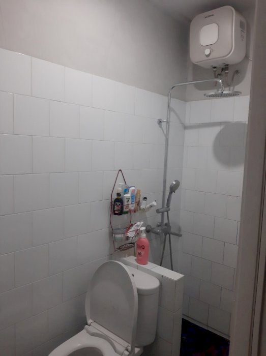 Rumah bersih terawat, keamanan 24 jam, bebas banjir