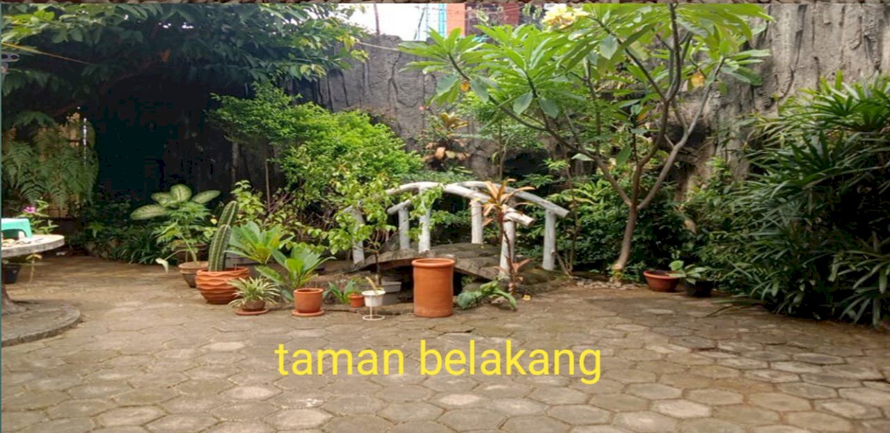 Rumah Type Klasik, Dijual Hanya Hitung Tanah di Beji Timur