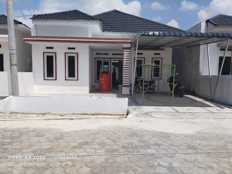 HUNIAN CANTIK DI PERUMAHAN TAMAN RAYA RAUDHA JL.DELIMA/PANAM