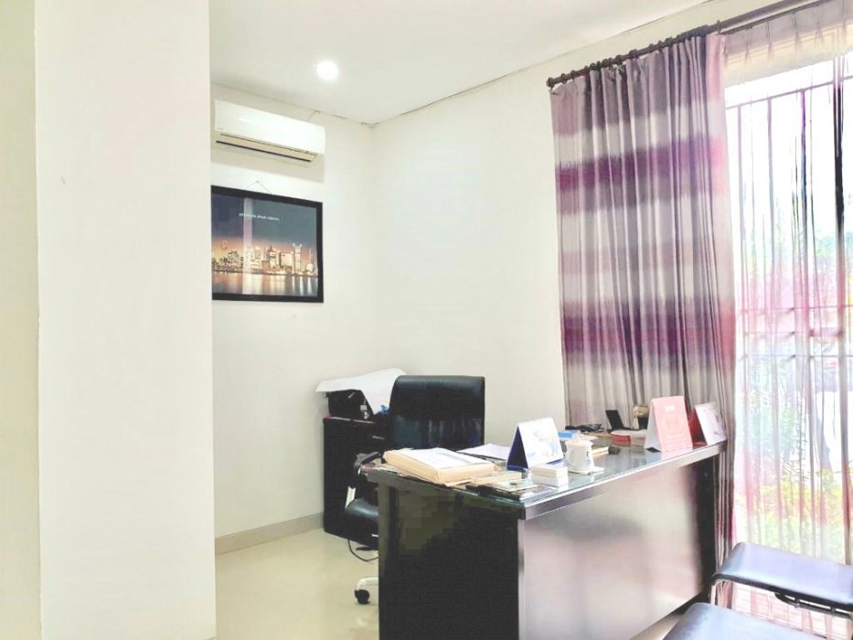 580_Dijual Rumah 2 Lt SHGB LT 144m LB 200m Du Lyon Wisata Bukit Mas