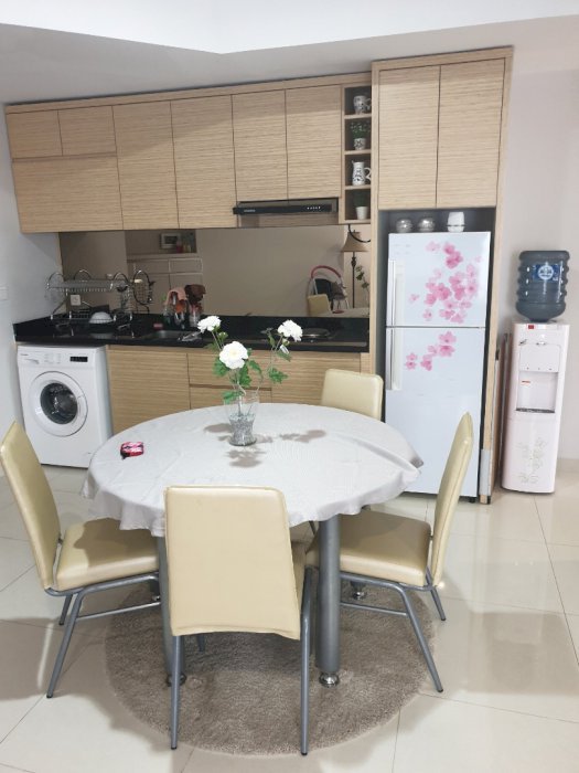 JUAL Apartemen FULL FURNISHED istimewa, BUTUH UANG segera, NEGO Tipis