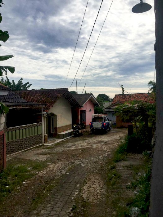 Dijual Tanah Luas 1200 meter Beserta 7 Rumah di Parung Panjang, Bogor