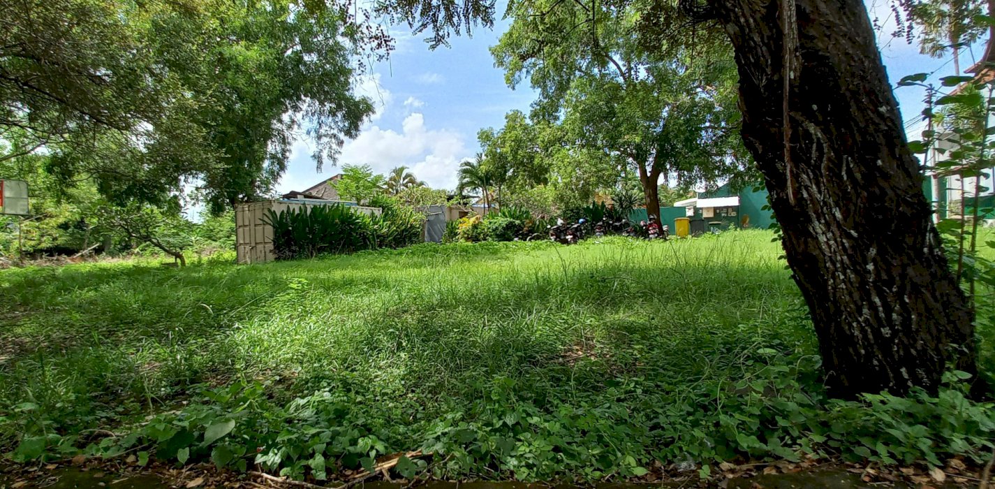 Land Lease 23 Are in Premium and Quiet Area Seminyak