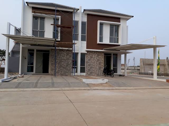 RUMAH MINIMALIS LOKASI STRATEGIS MODERN