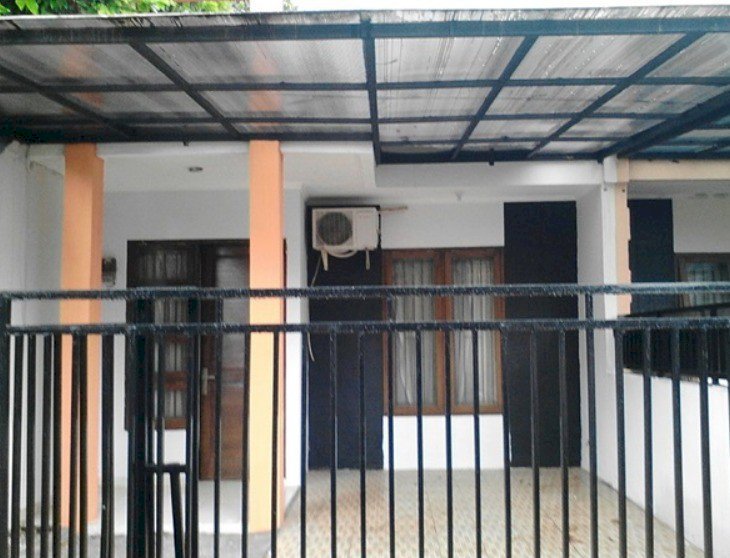 TURUN HARGA!! Rumah Lokasi Strategis di Ciganjur, Jagakarsa, Jaksel