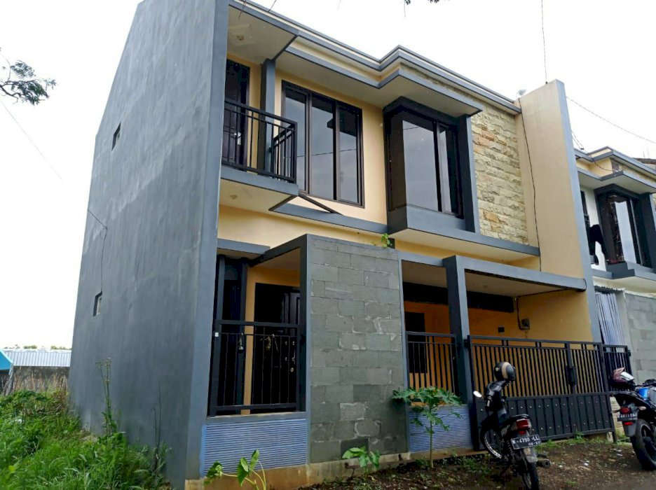 Istimewa, Hanya 2 Unit Saja Rumah Strategis 5 Menit ke Kampus Malang