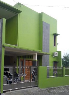 Dijual Rumah 2 lantai Banyumanik Semarang