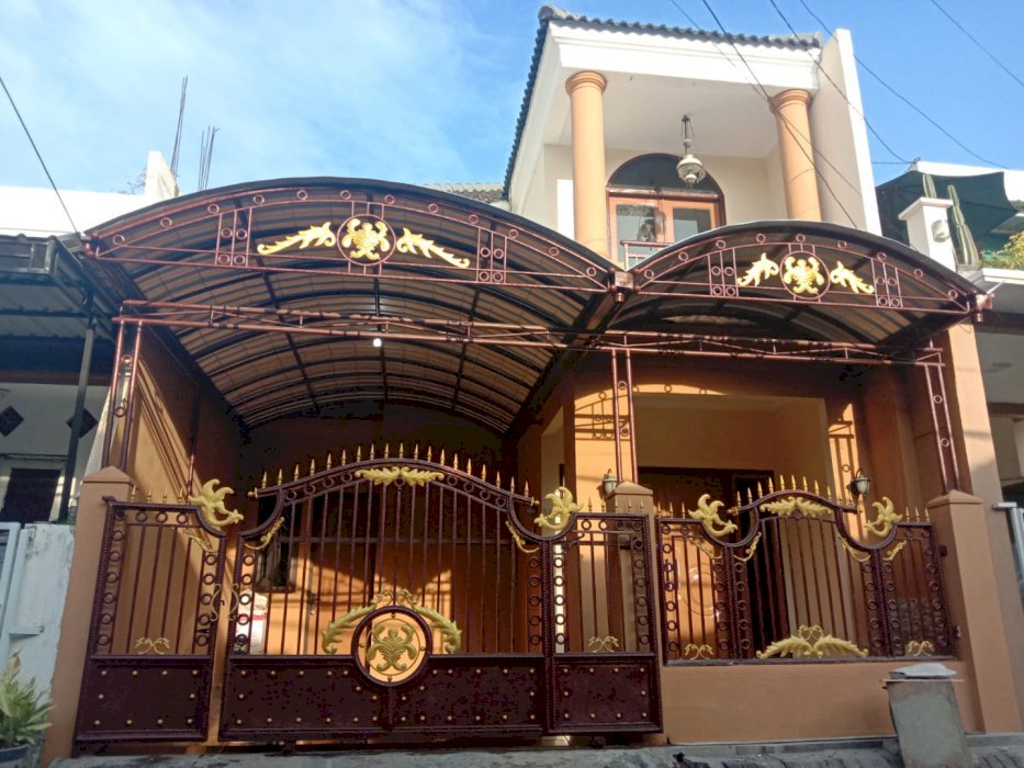 Dijual Rumah Istimewa Minimalis 2 Lantai siap Huni Lokasi Strategis dan Nyaman.