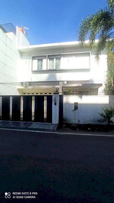 RUMAH MEWAH DI JL. PENGAYOMAN MAKASSAR 082388557778