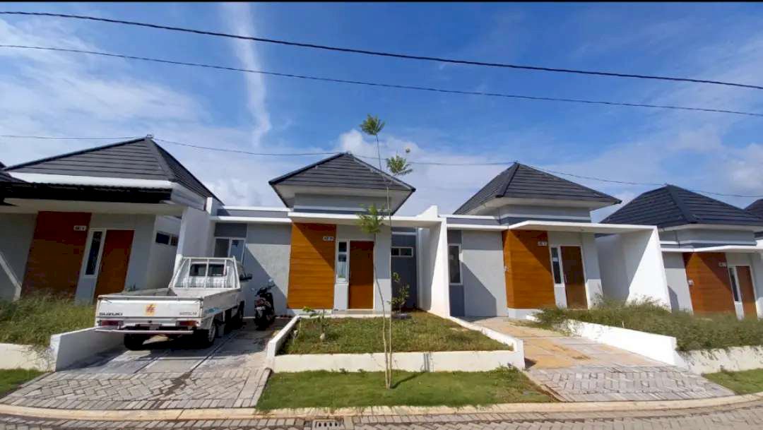 Rumah siap huni mewah minimalis Bsb Village Mijen