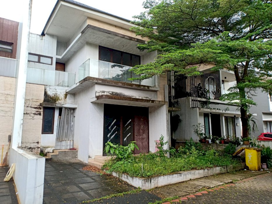 Dijual Murah Rumah di Fortunia Residence 1  South City (Perlu Renov)