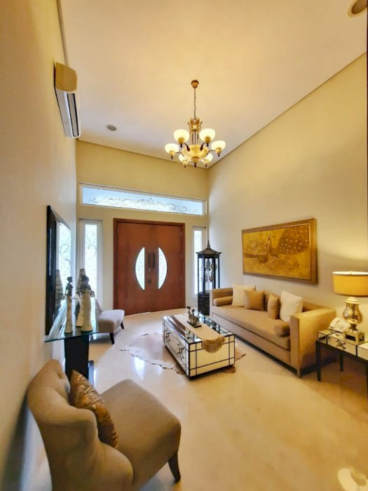 DI JUAL RUMAH MEWAH MENTENG, JAKARTA PUSAT