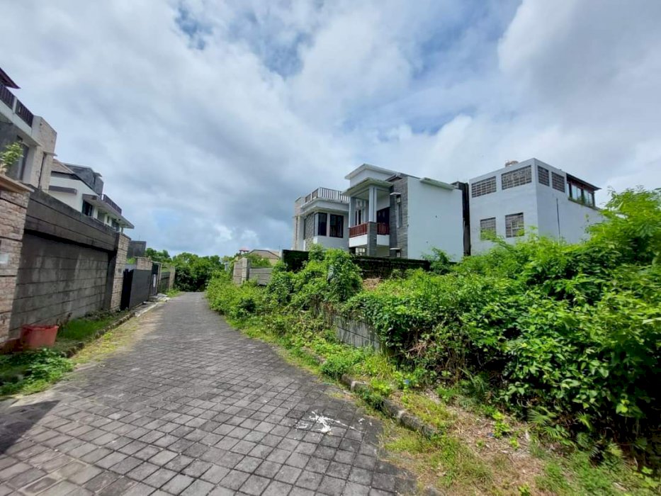 TANAH KAWASAN ELITE PECATU INDAH RESORT JIMBARAN