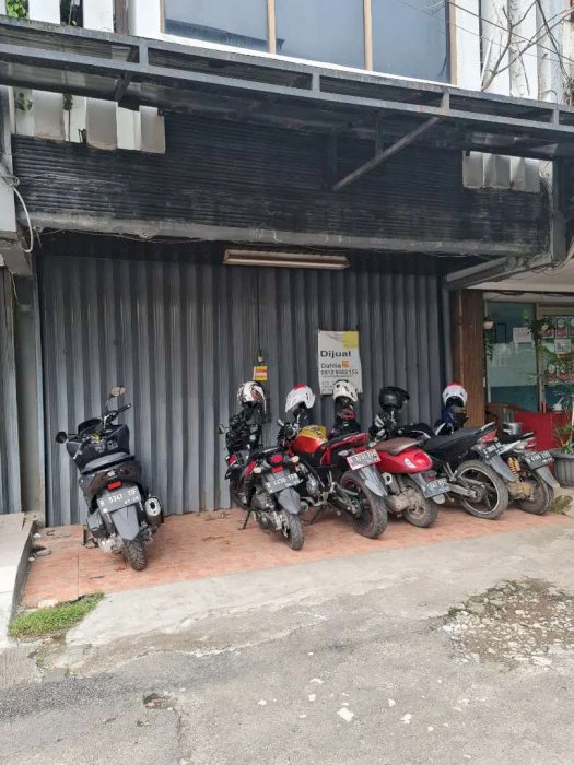 Ruko dekat kawasan bisa kntr atau klinik