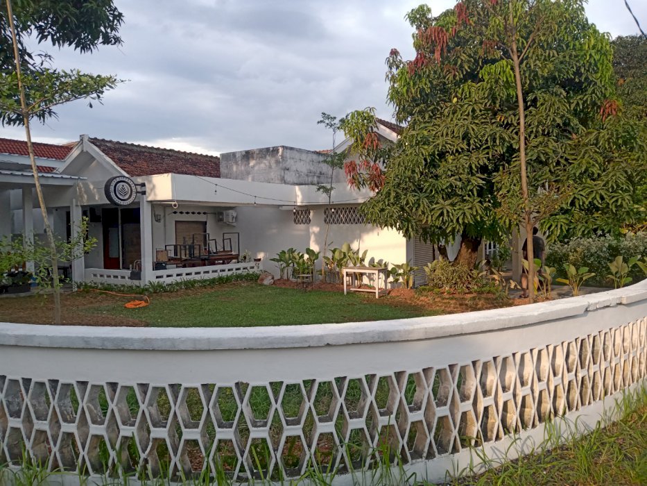 Di jual rumah lokasi tengah kota