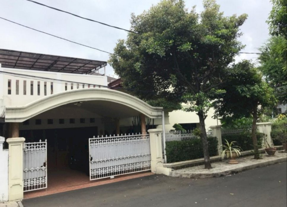 Hunian luas dan nyaman di Tanah Mas Kayu Putih Jakarta Timur