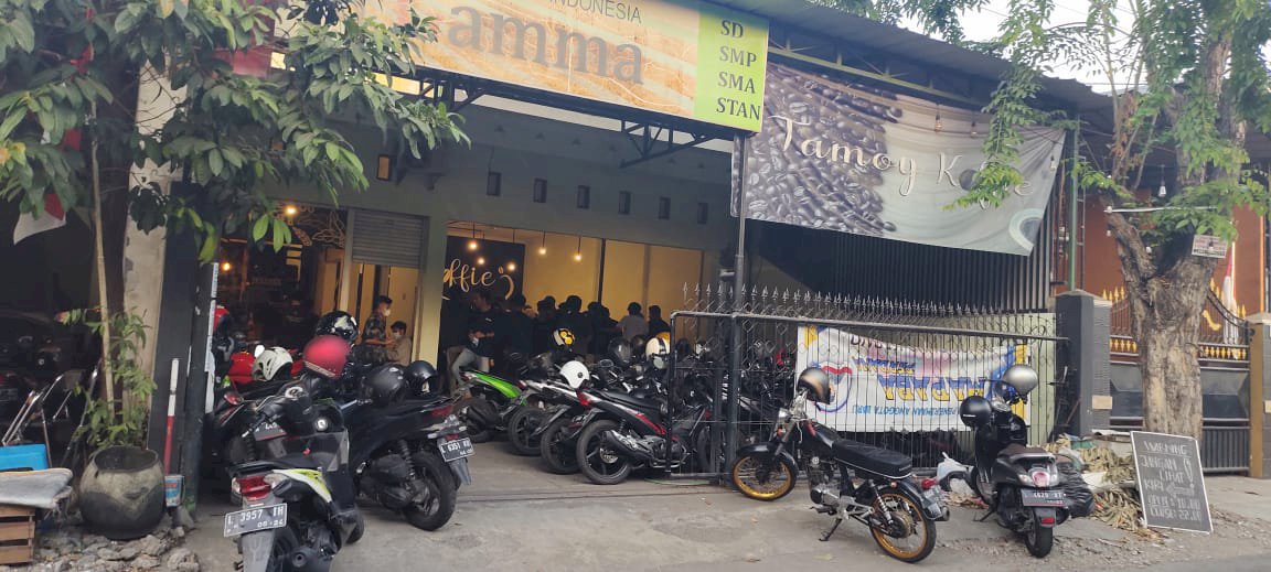 Rumah Murah Cocok Buat Usaha Jl. Raya Semampir Surabaya